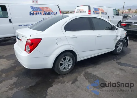 2016 Chevrolet Sonic Lt Auto из США, поврежденный, VIN 1G1JC5SH0G4121926